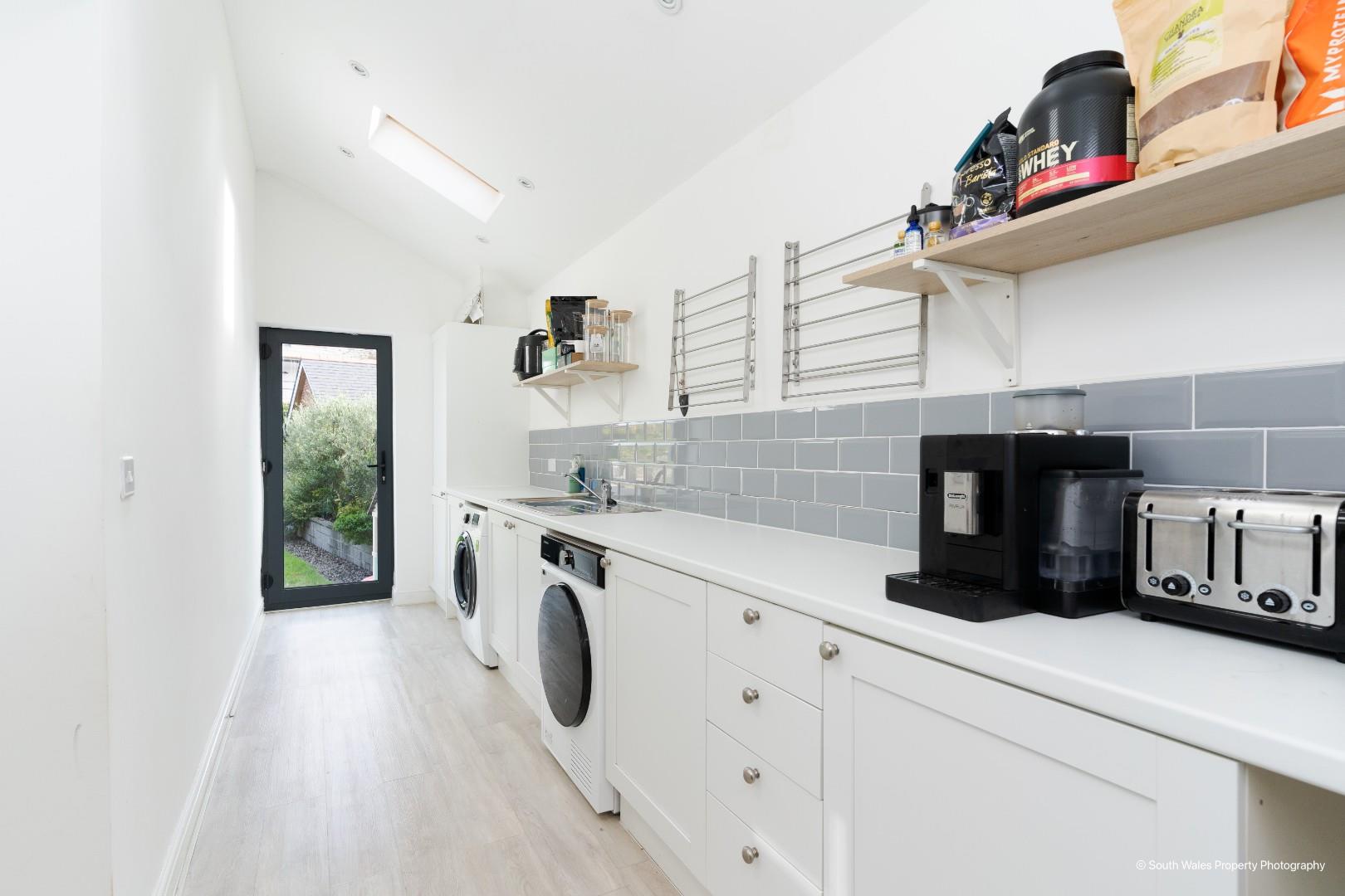 38 Victoria Road, Penarth, CF64 3HX